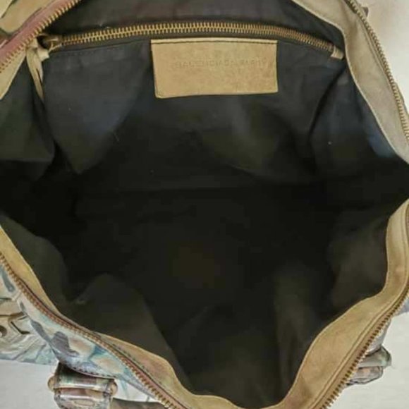 ********** SOLD *************** - Picture 9 of 11